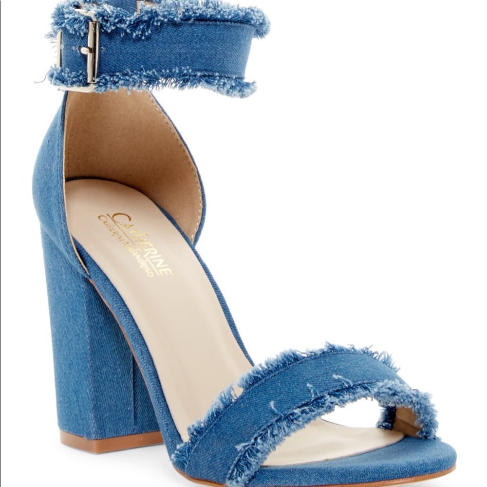 ❣️NEW❣️Catherine Malandrino Denim Fringe Sandal
